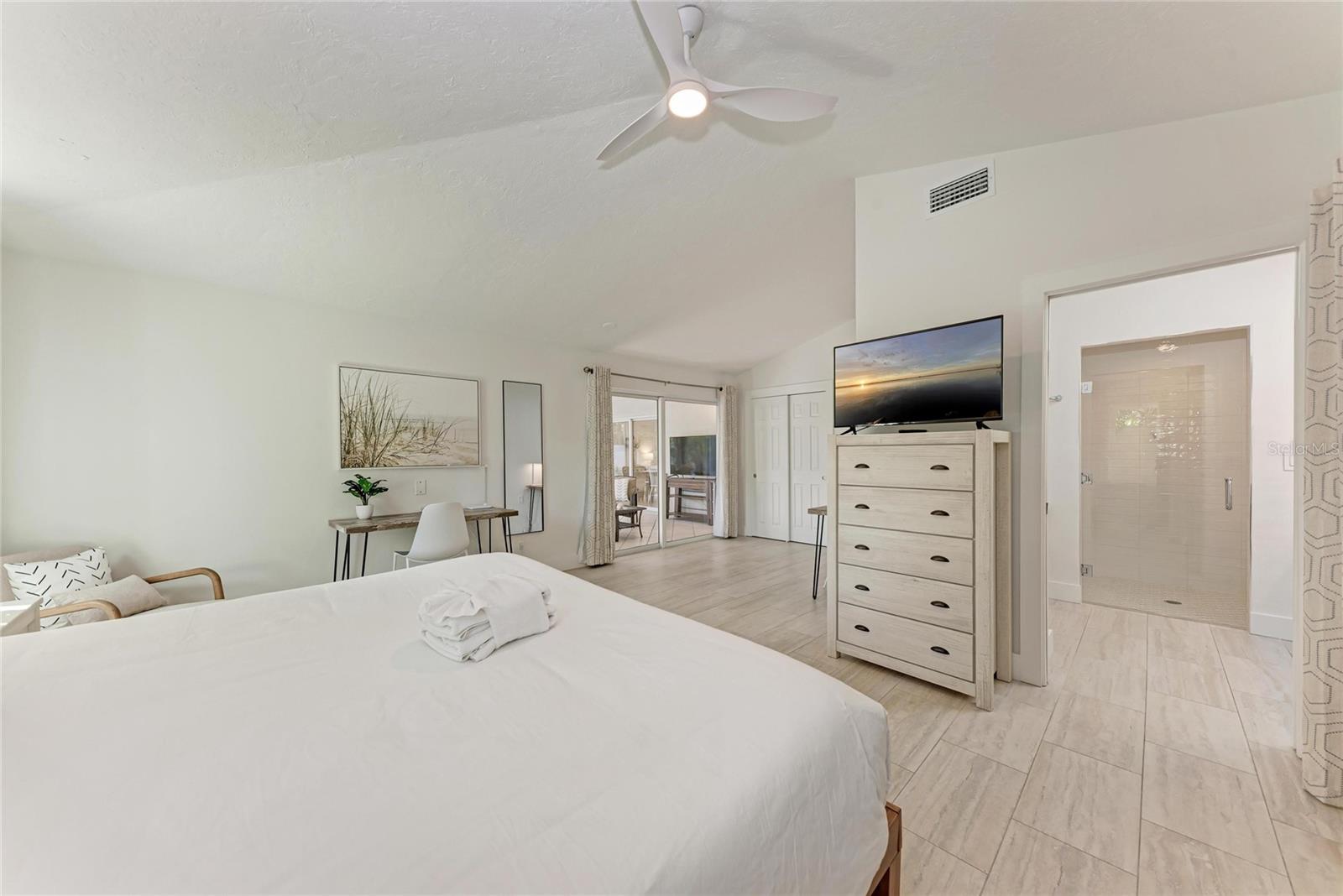 LAKE LA VISTA SUB, REP OF - Residential