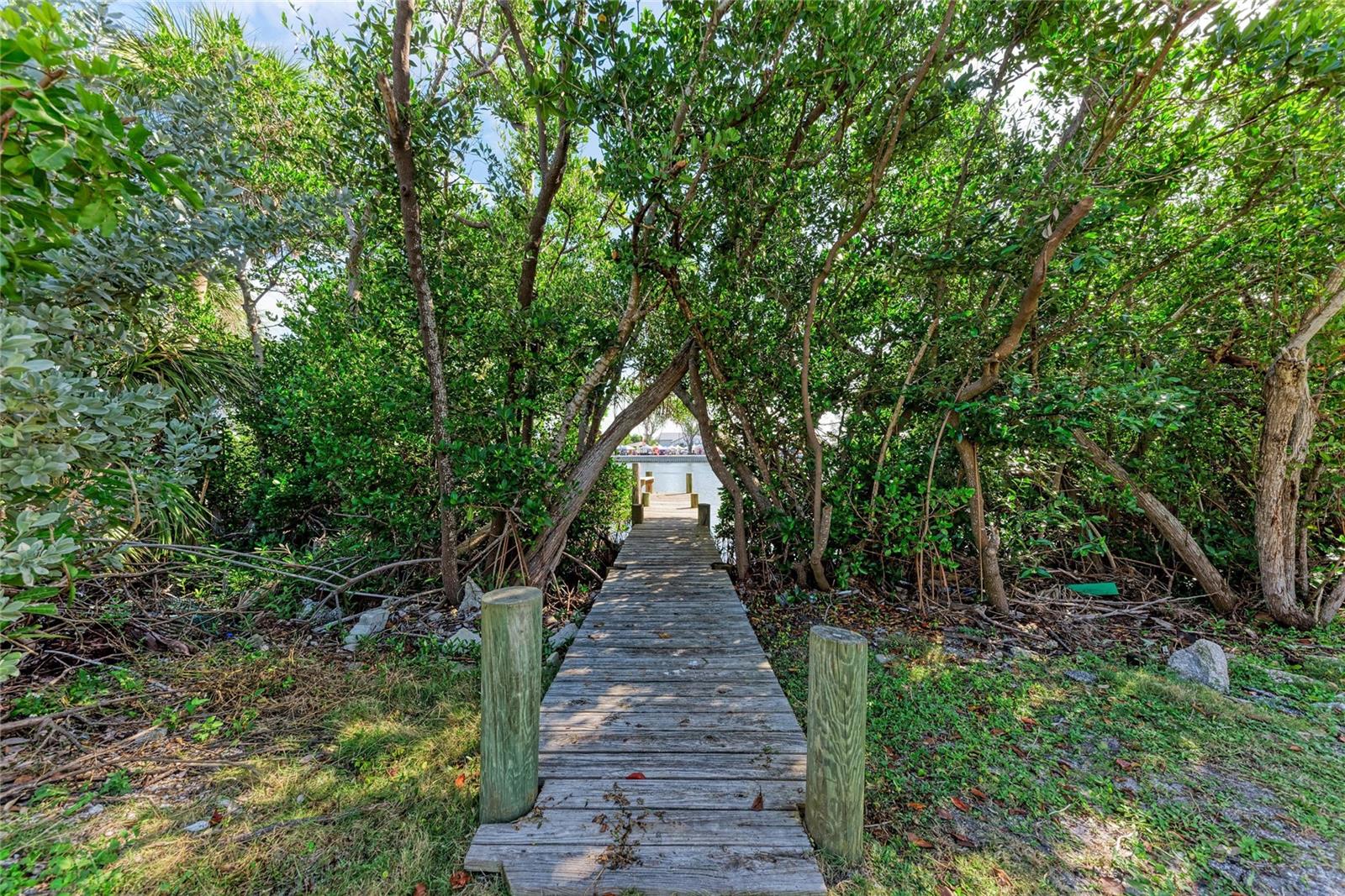 LAKE LA VISTA SUB, REP OF - Residential