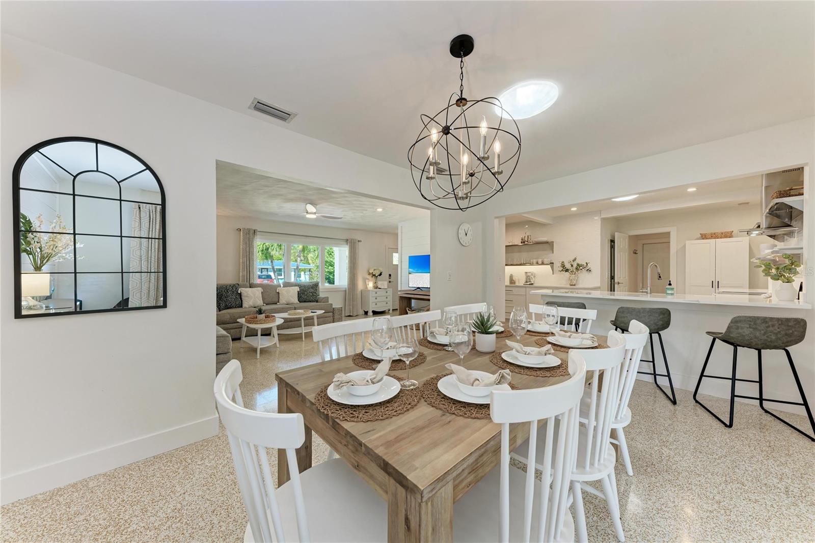 LAKE LA VISTA SUB, REP OF - Residential