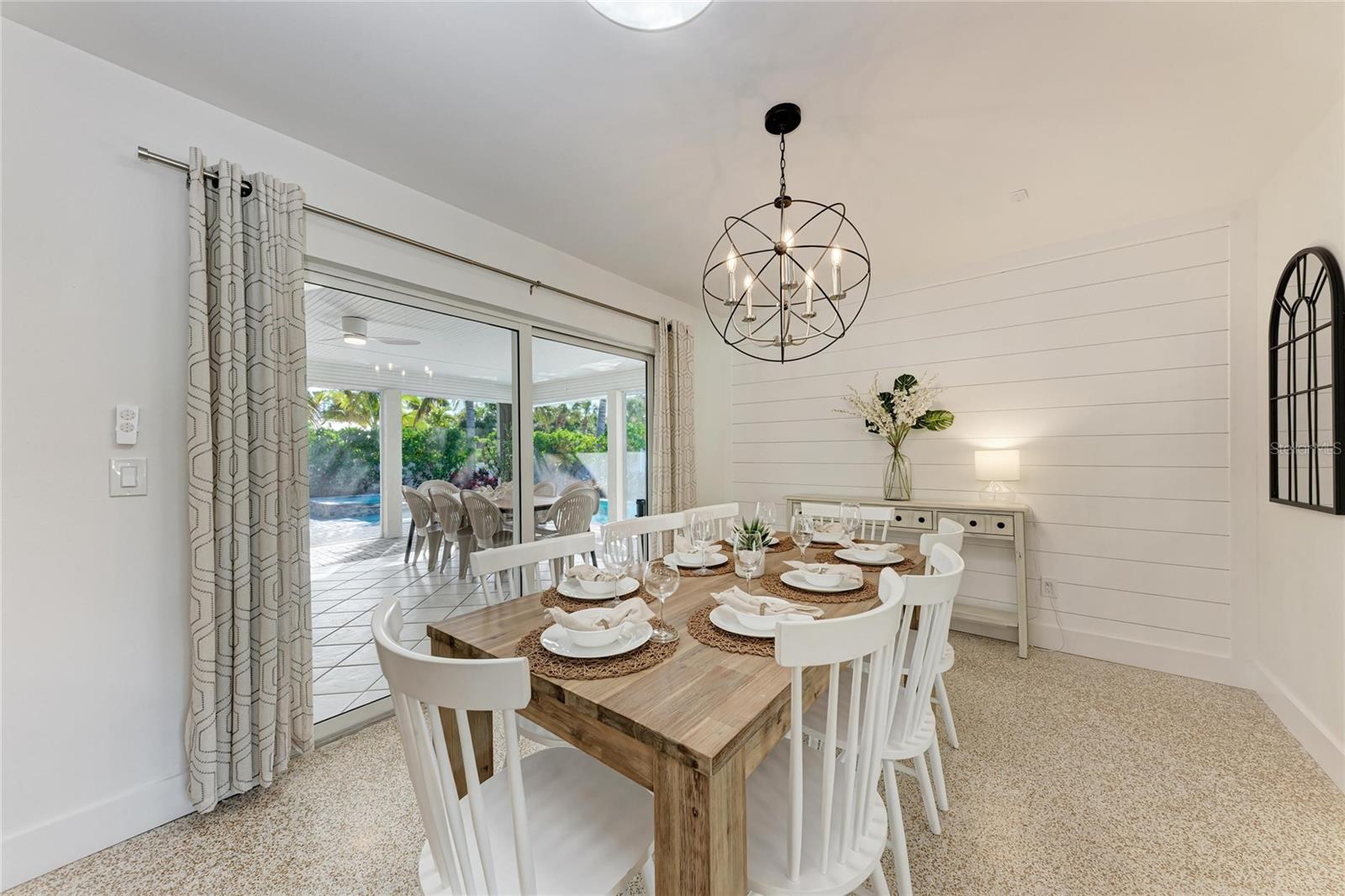 LAKE LA VISTA SUB, REP OF - Residential