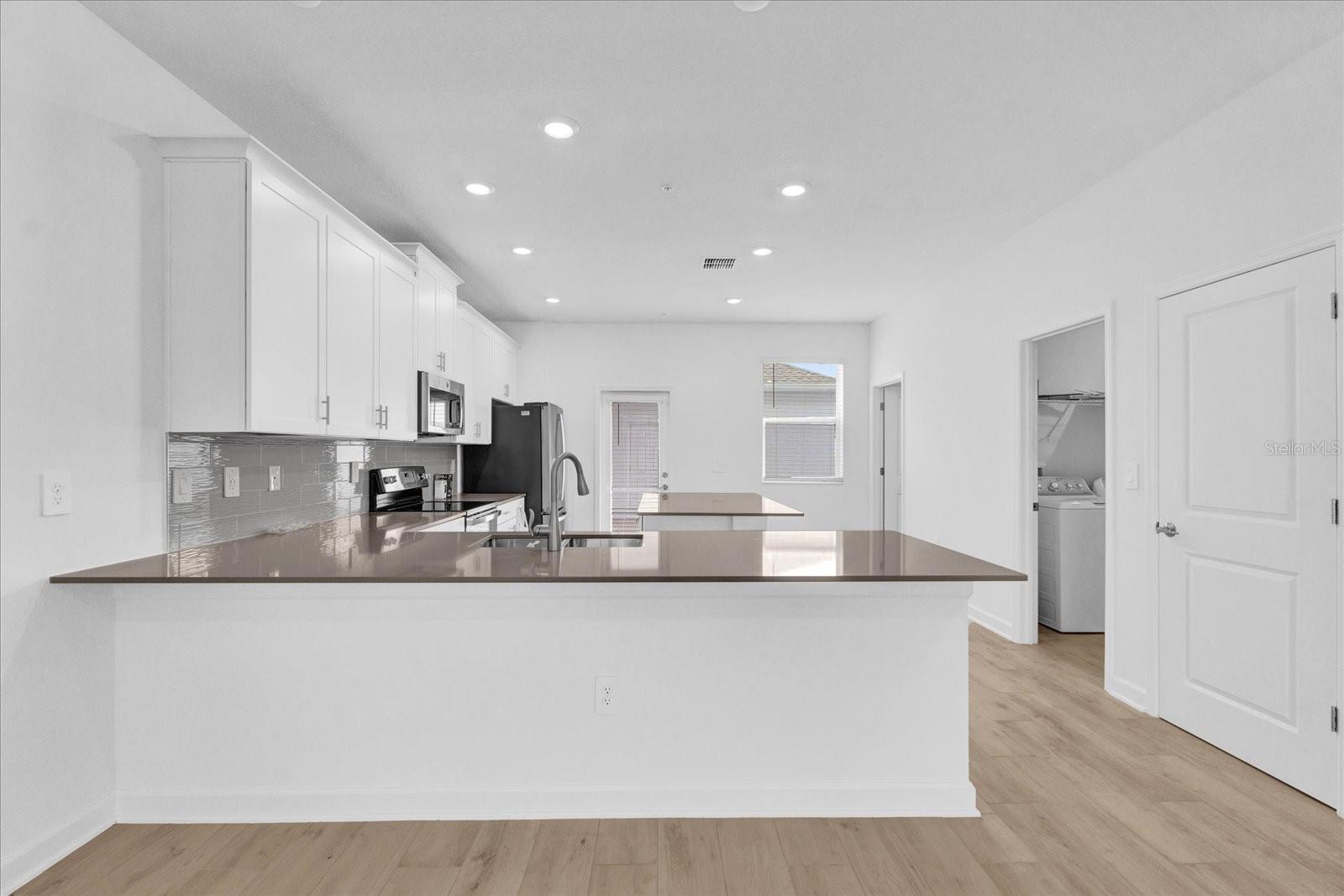 11209 LISTENING DRIVE