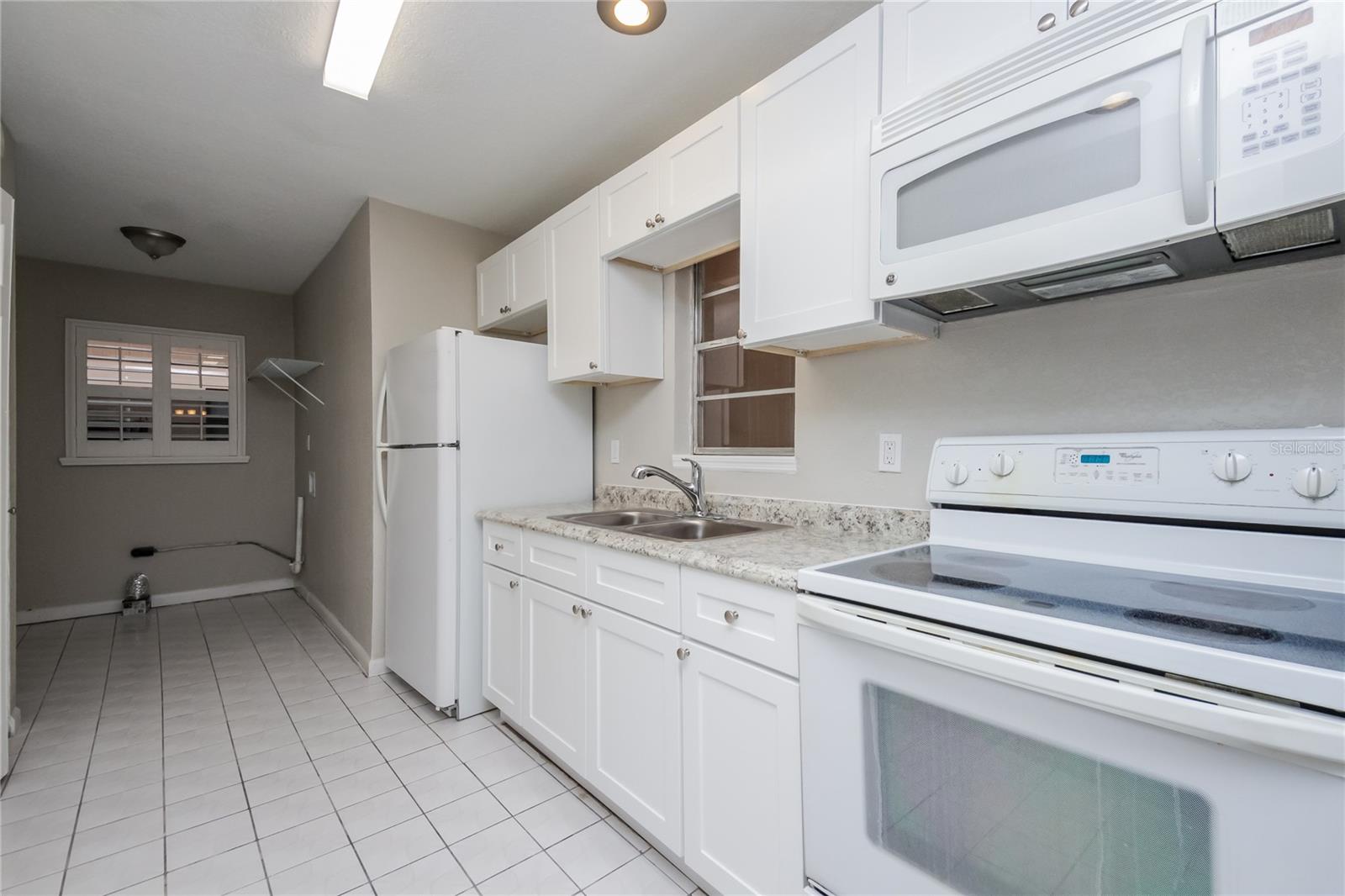 RICHMOND HEIGHTS - Residential Lease