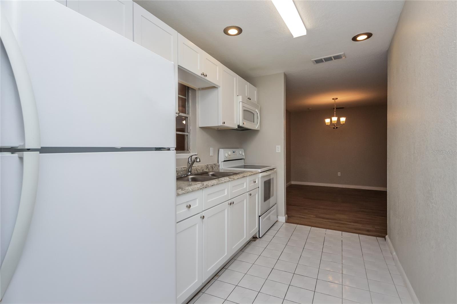RICHMOND HEIGHTS - Residential Lease