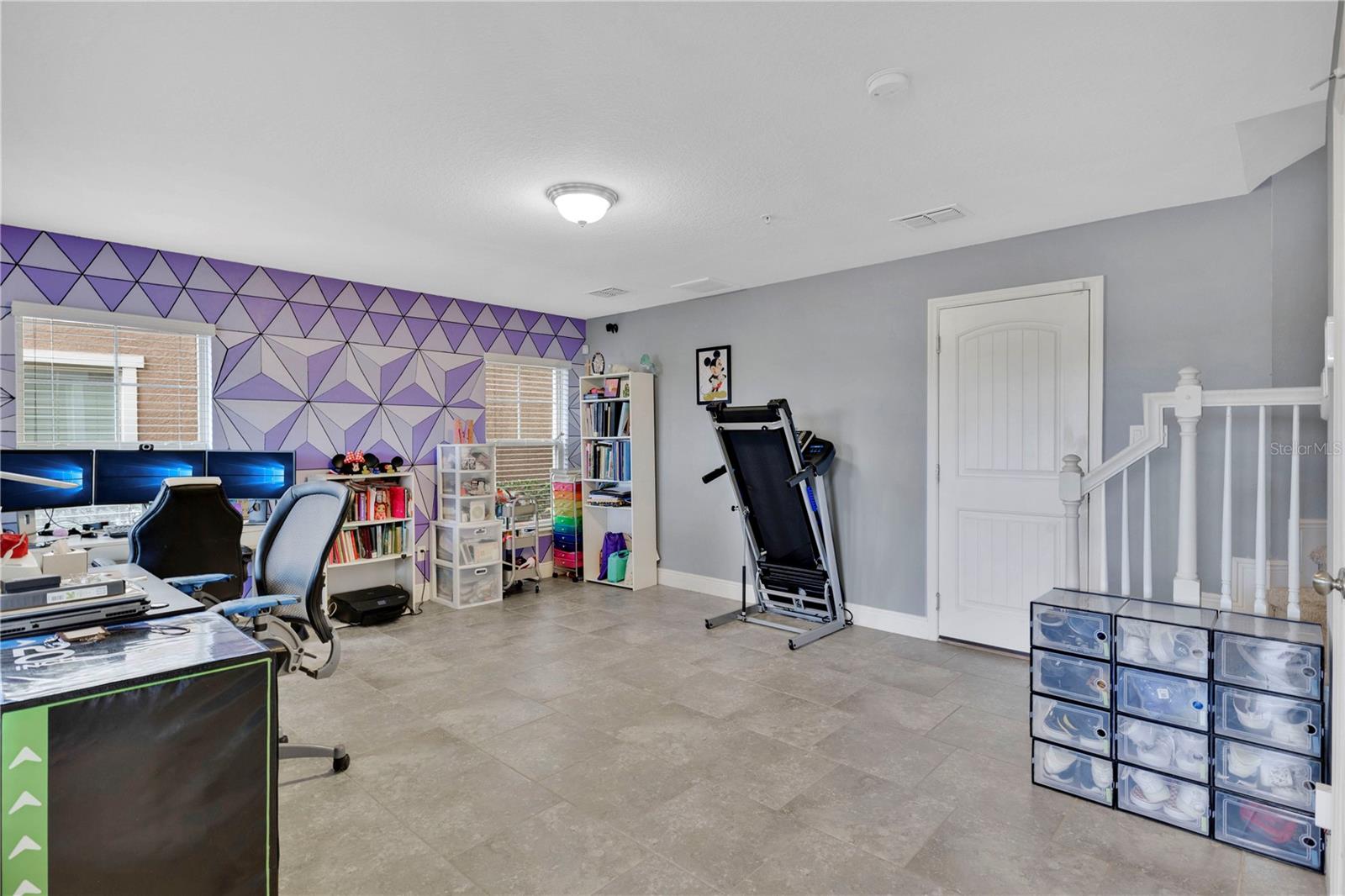 10566 GREEN IVY LANE