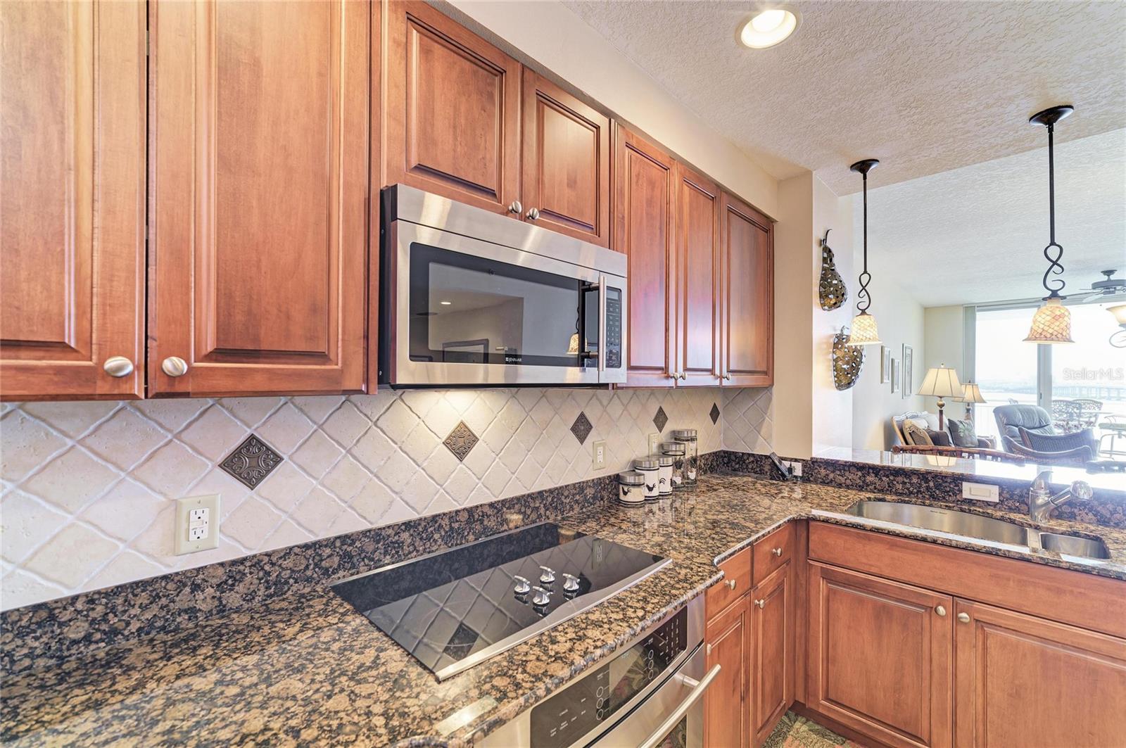 LAGUNA AT RIVIERA DUNES IV - Residential