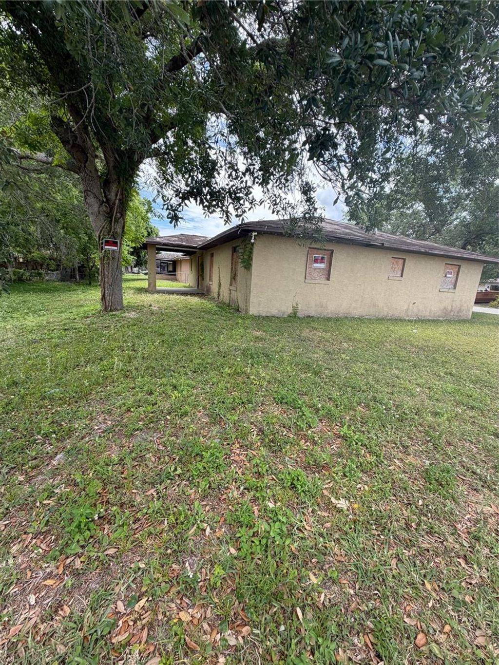 Photo of 501 Loomis Trail, Daytona Beach, FL 32114 (MLS # NS1088030)