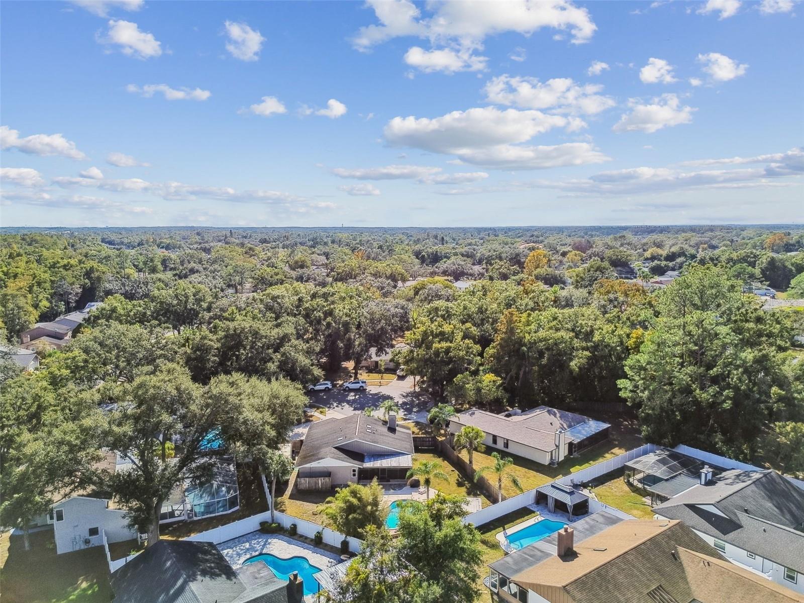 COUNTRY PLACE - Residential