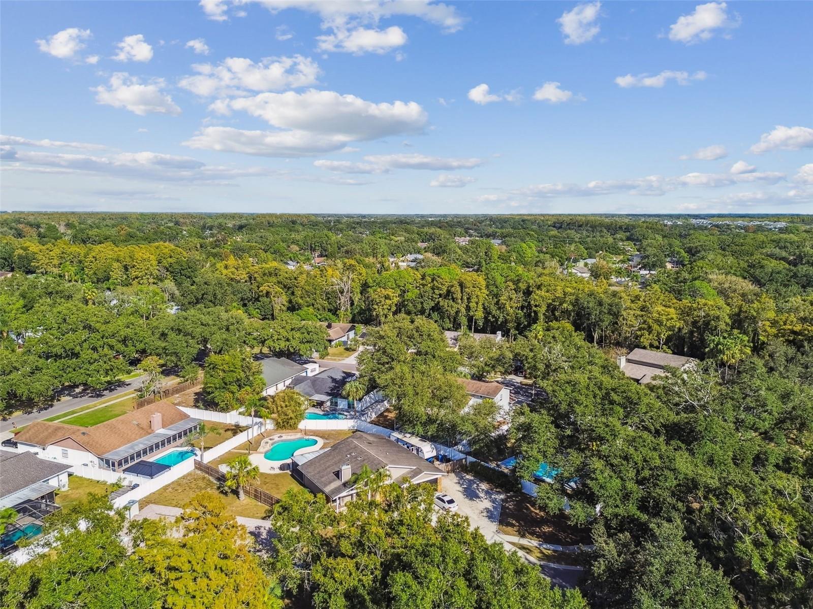 COUNTRY PLACE - Residential