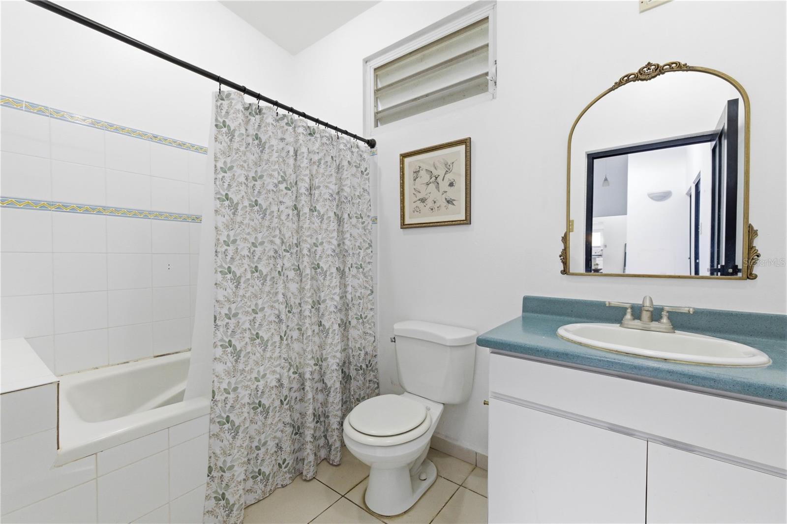 RÍO CAÑAS - Residential