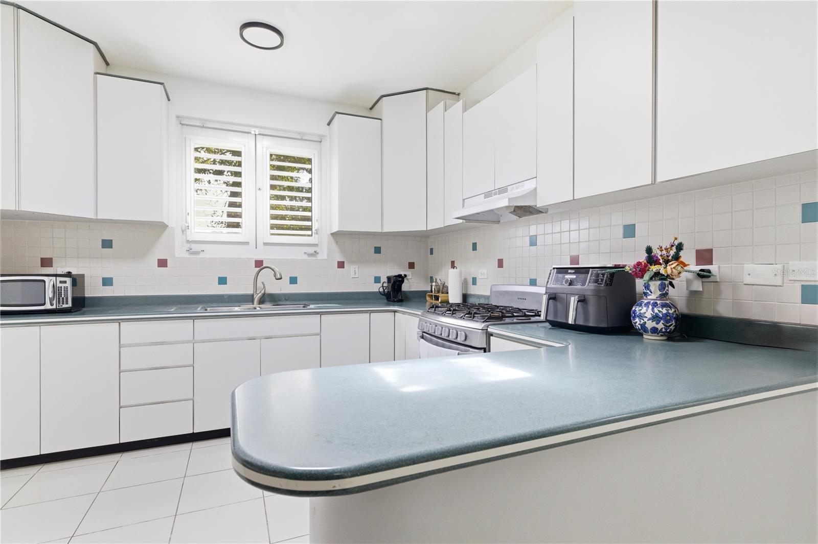 RÍO CAÑAS - Residential