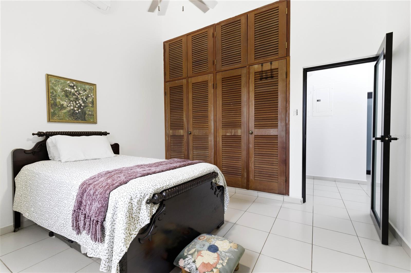 RÍO CAÑAS - Residential