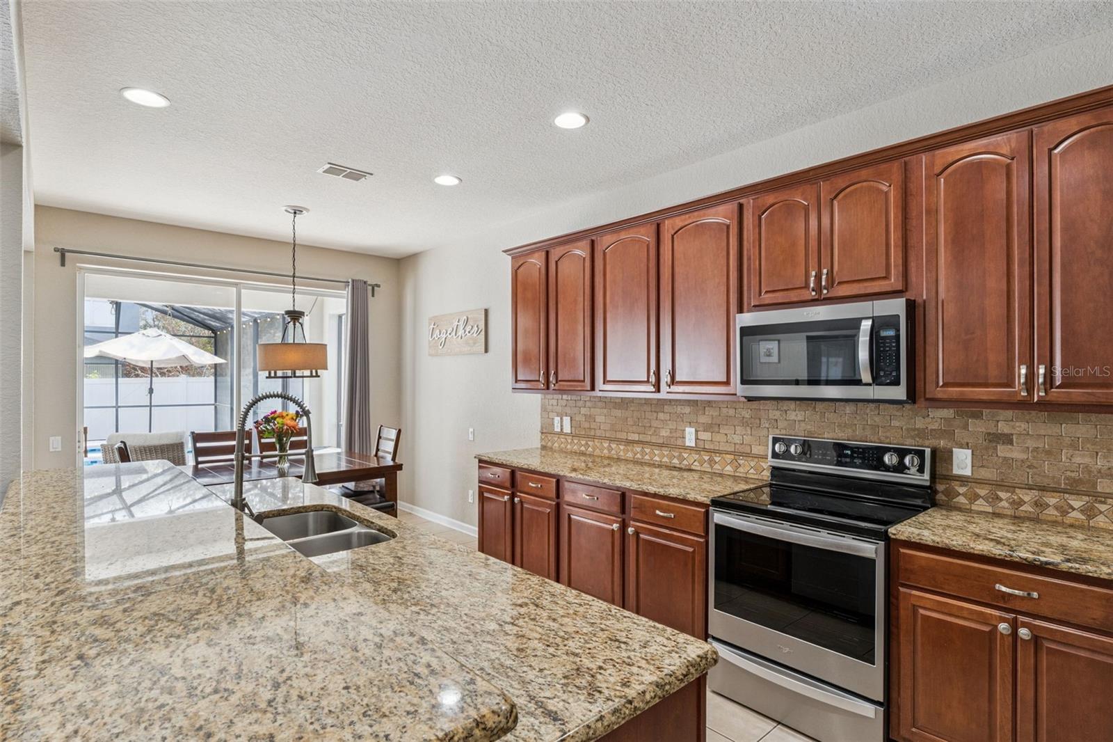 SPRING ISLE - Residential