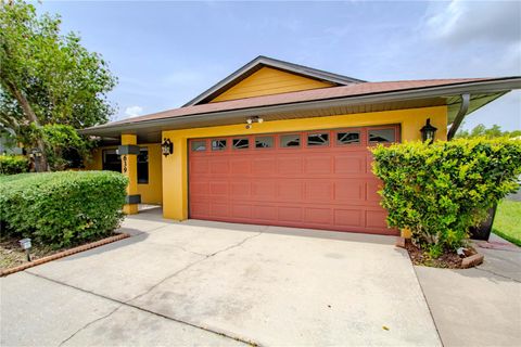 A home in POINCIANA