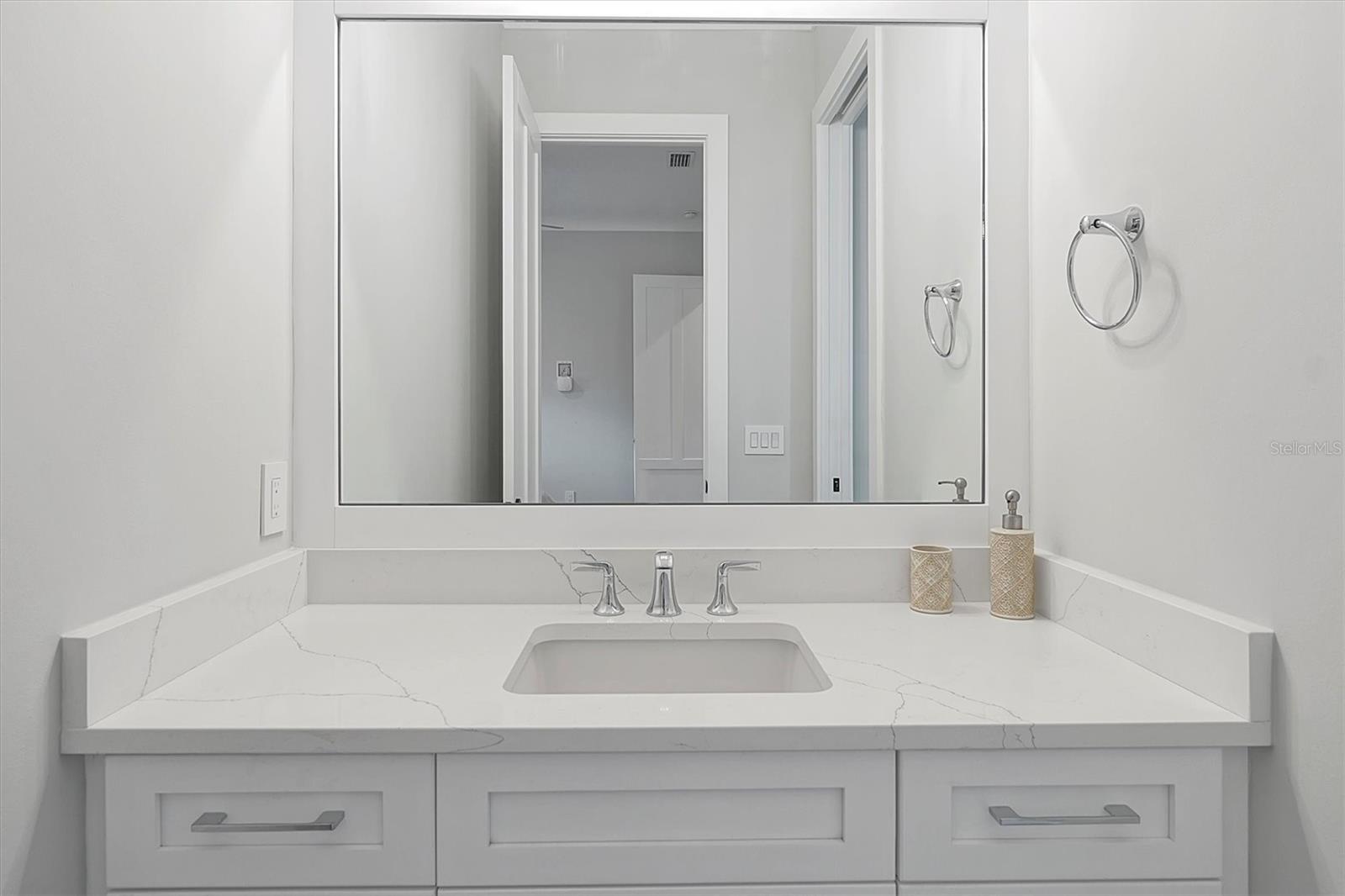 BELLA VITA ESTATES - Residential