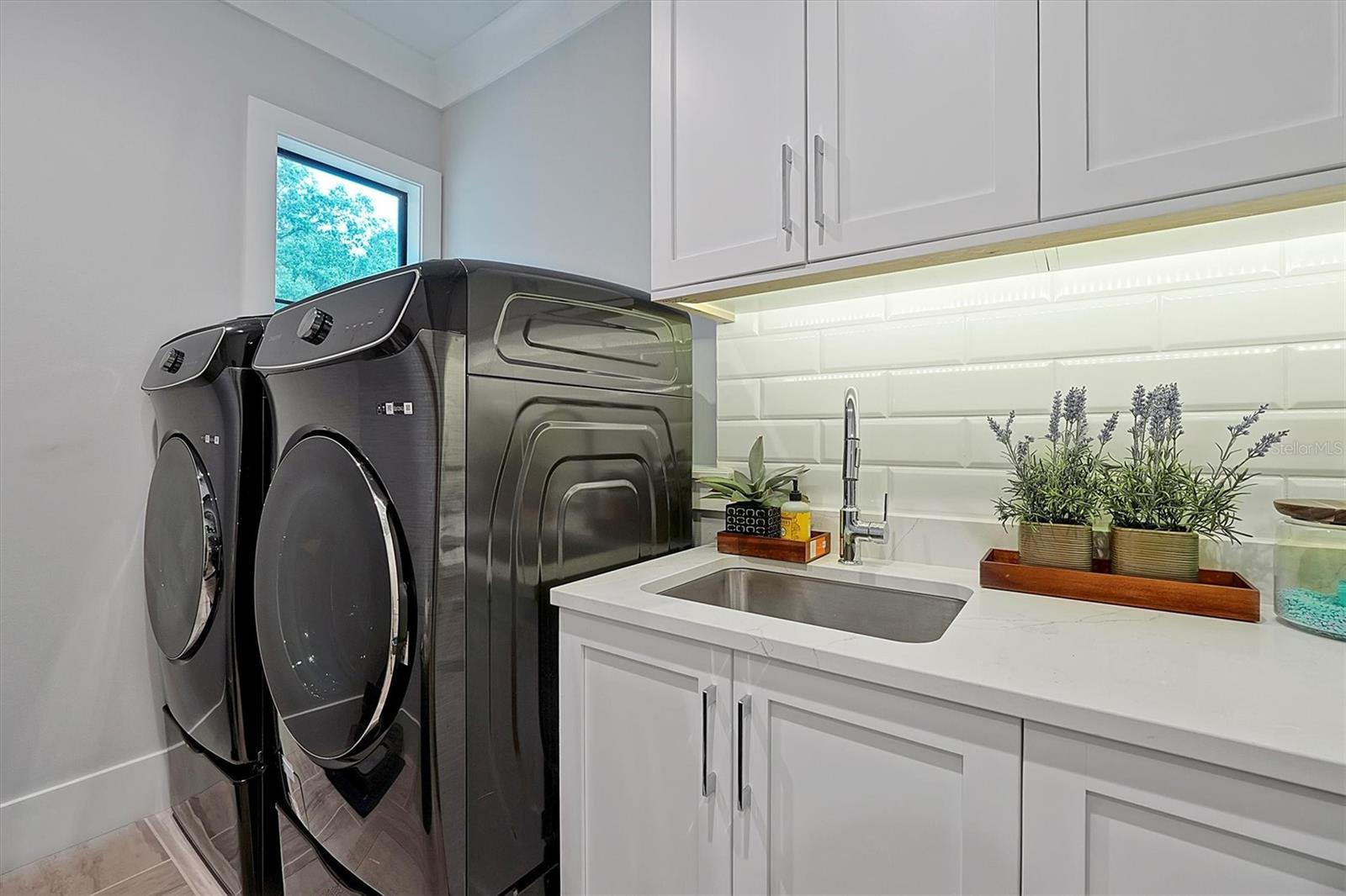 BELLA VITA ESTATES - Residential