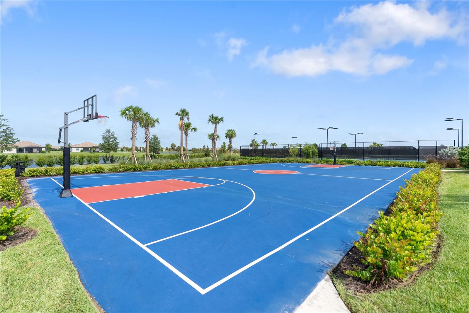 LORRAINE LAKES PH I - Residential