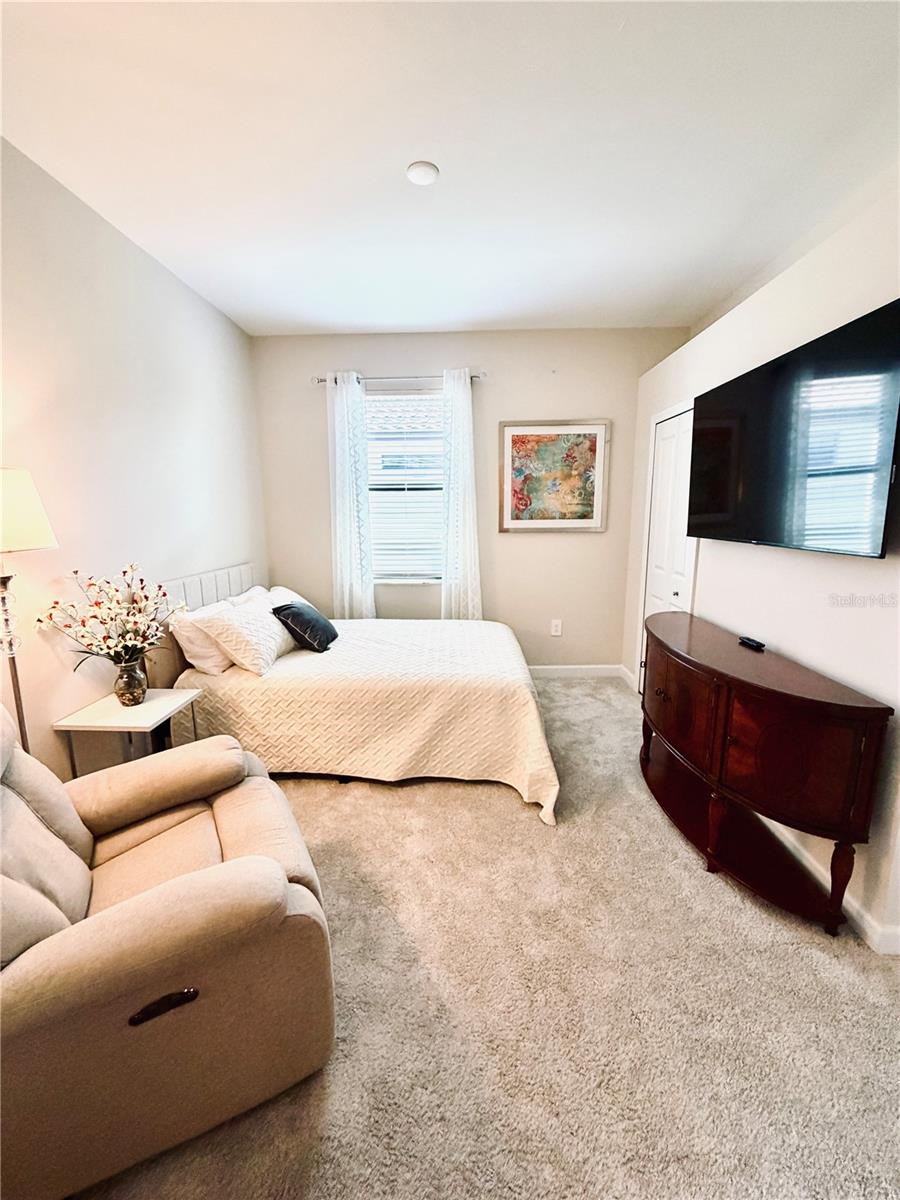 LORRAINE LAKES PH I - Residential