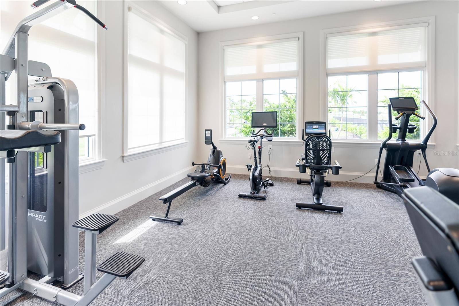 LORRAINE LAKES PH I - Residential