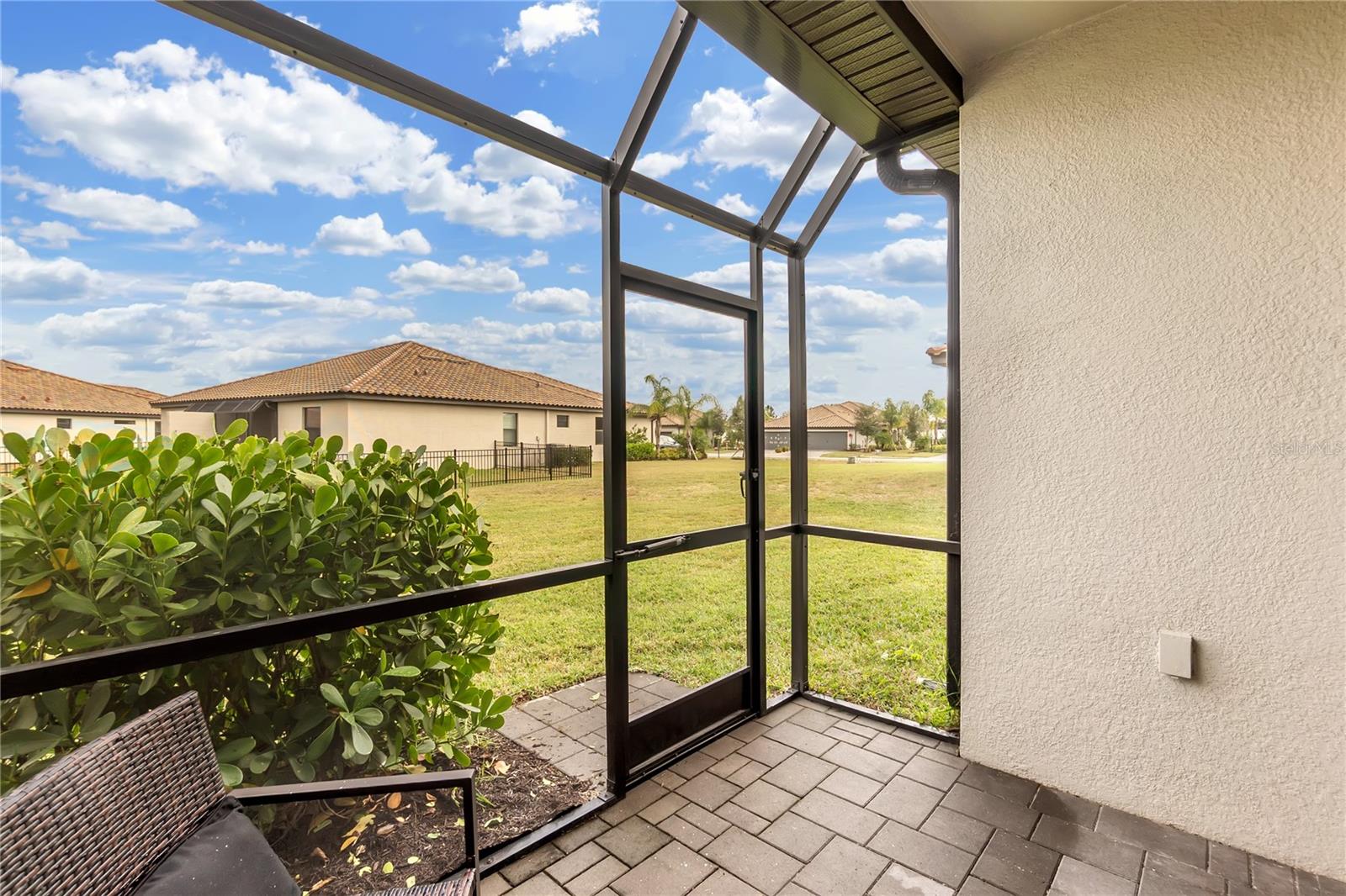 LORRAINE LAKES PH I - Residential