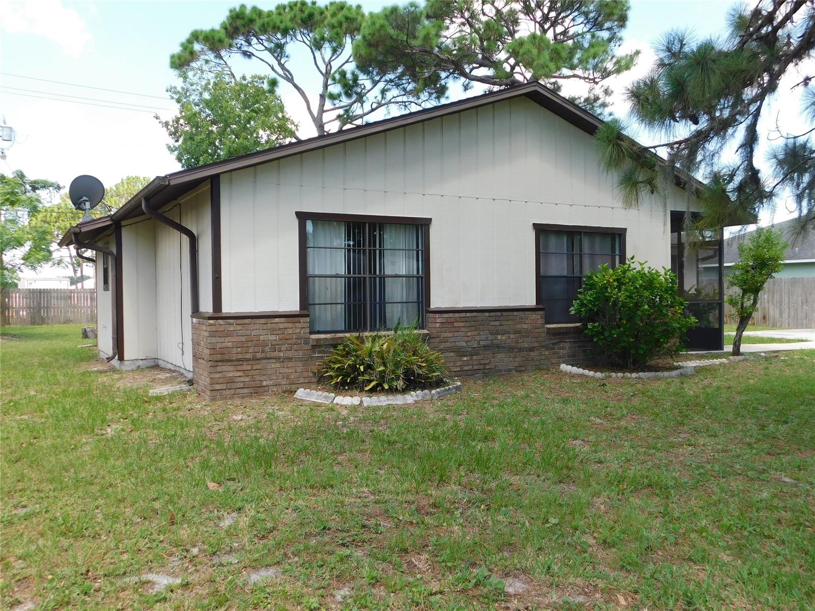 Florida Shores 01 - Residential