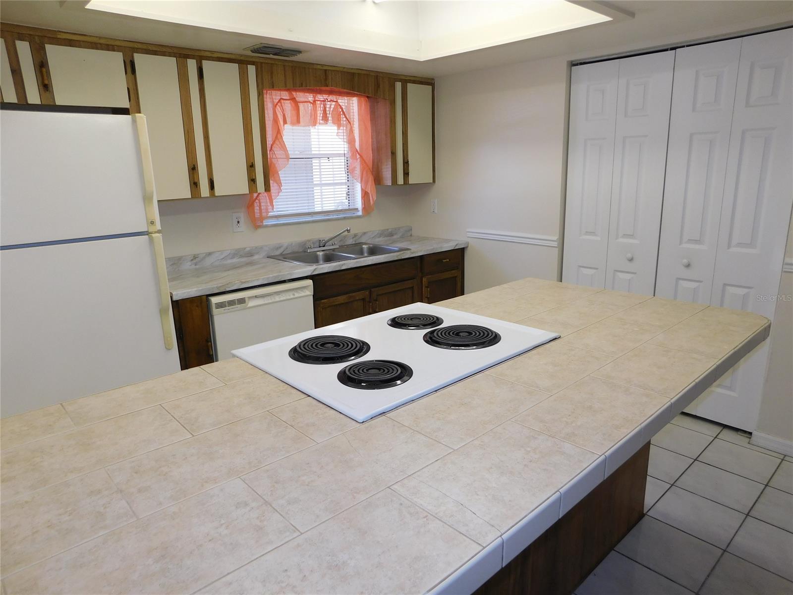 Florida Shores 01 - Residential