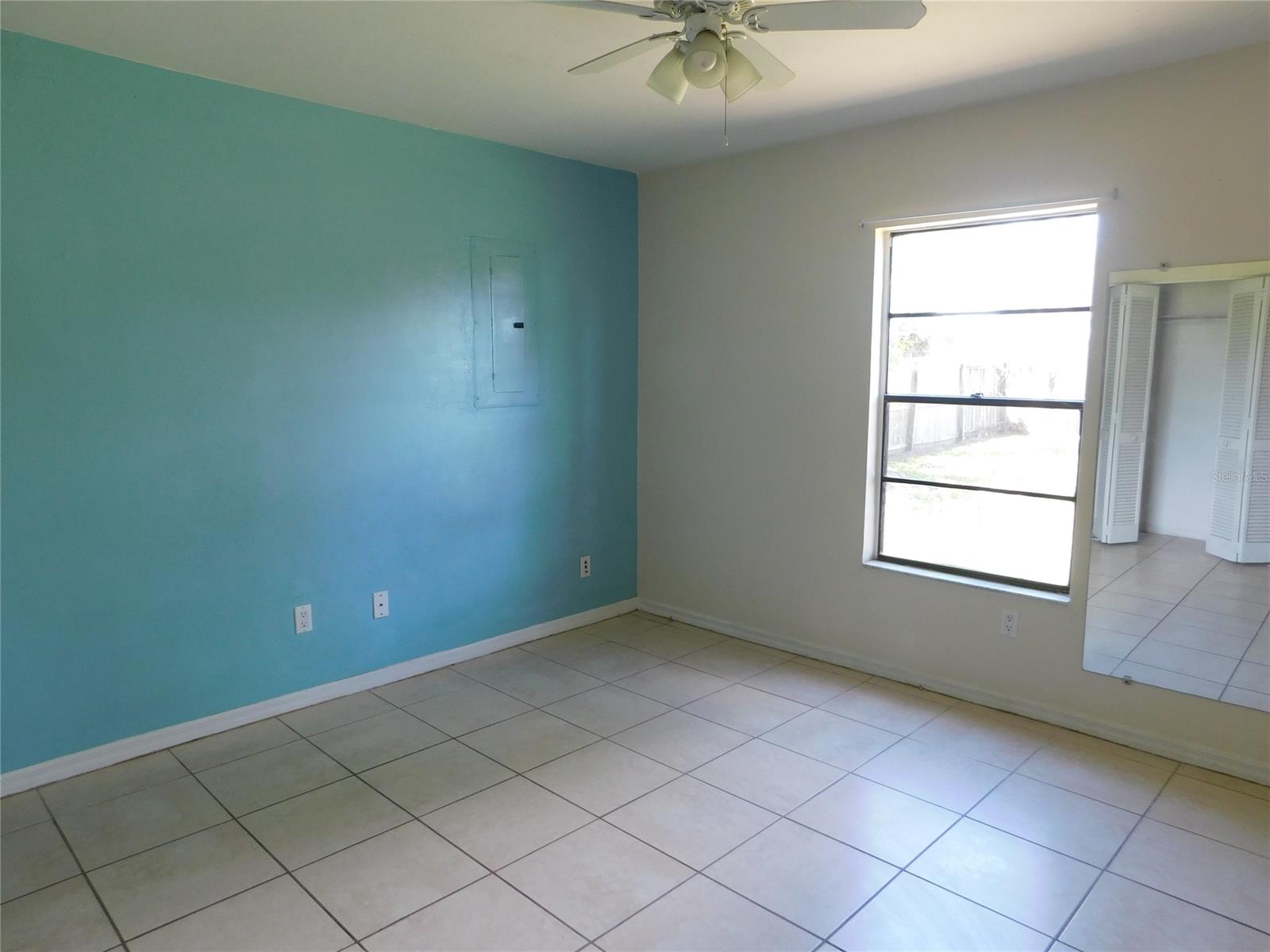 Florida Shores 01 - Residential