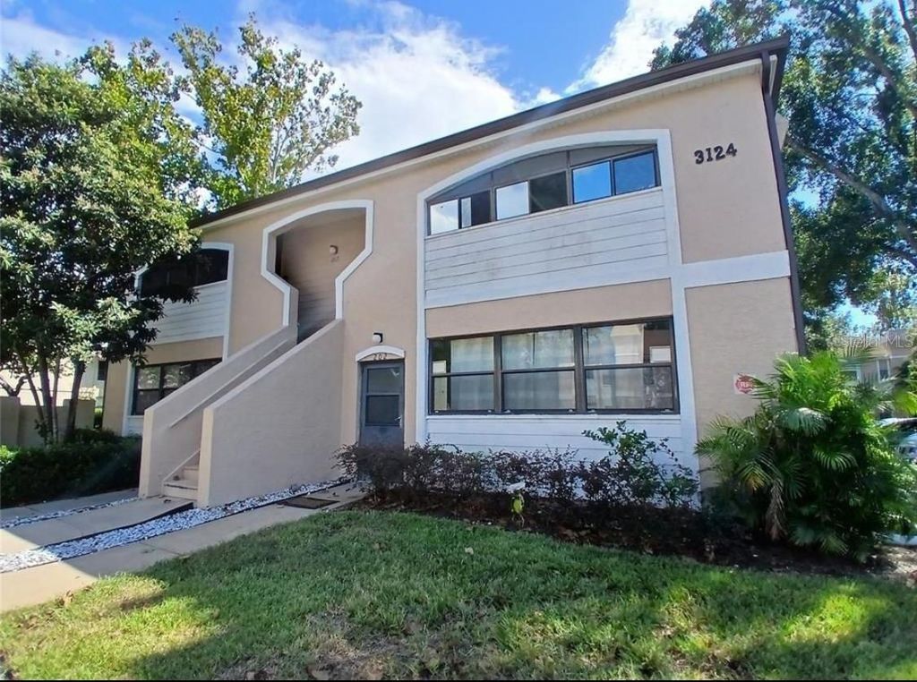 Photo of 3124 S Semoran Boulevard #202, Orlando, FL 32822 (MLS # S5136708)