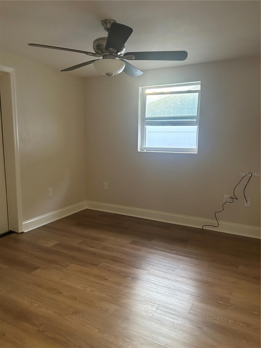 LAKE PALMS SEC 2 - Residential Income