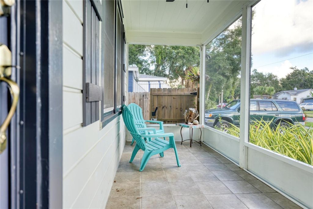 Photo of 735 26th Avenue S, St Petersburg, FL 33705 (MLS # TB8480402)