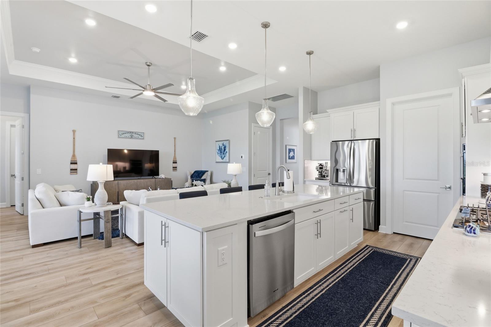 DEL WEBB-CATALINA/LKWOOD RANCH - Residential