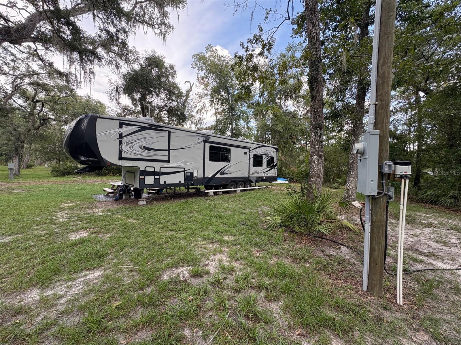 1525 NE 930TH STREET
