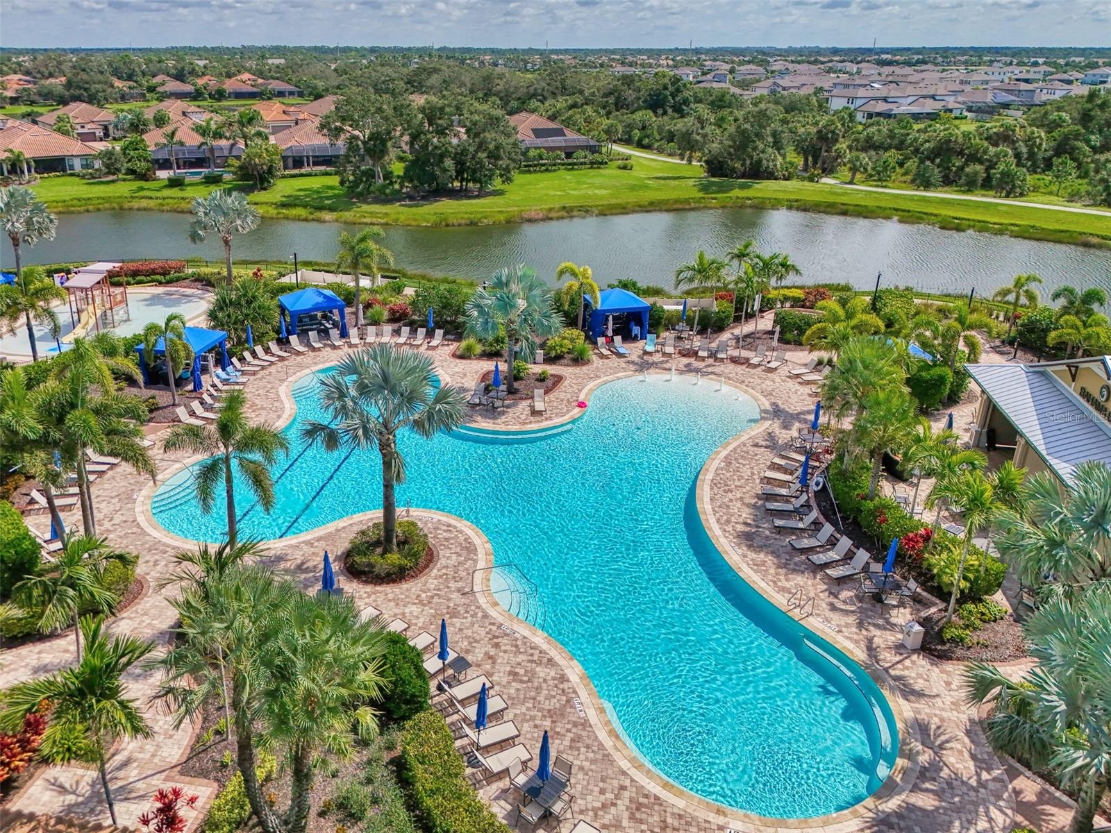 LEGACY ESTATES AT ESPLANADE ON PALMER RANCH - Residential