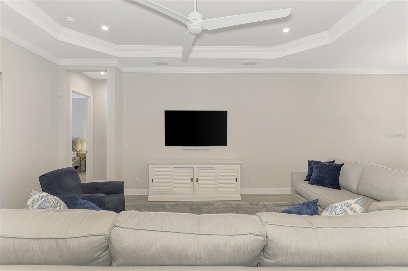 LEGACY ESTATES AT ESPLANADE ON PALMER RANCH - Residential