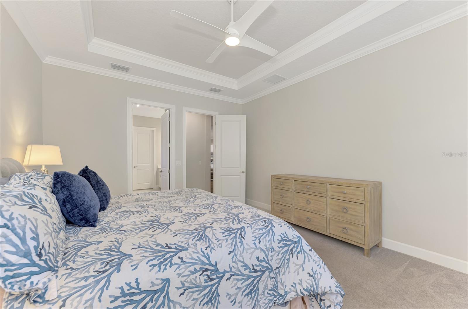 LEGACY ESTATES AT ESPLANADE ON PALMER RANCH - Residential