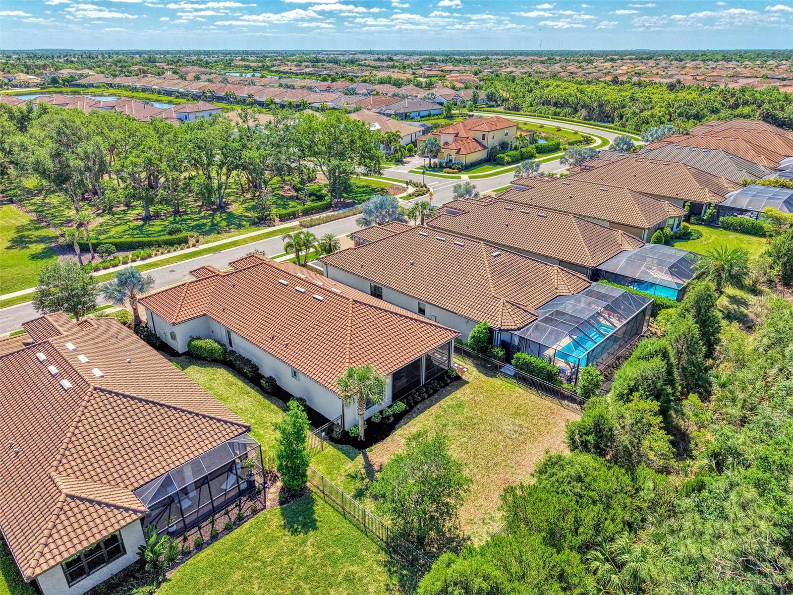 LEGACY ESTATES AT ESPLANADE ON PALMER RANCH - Residential