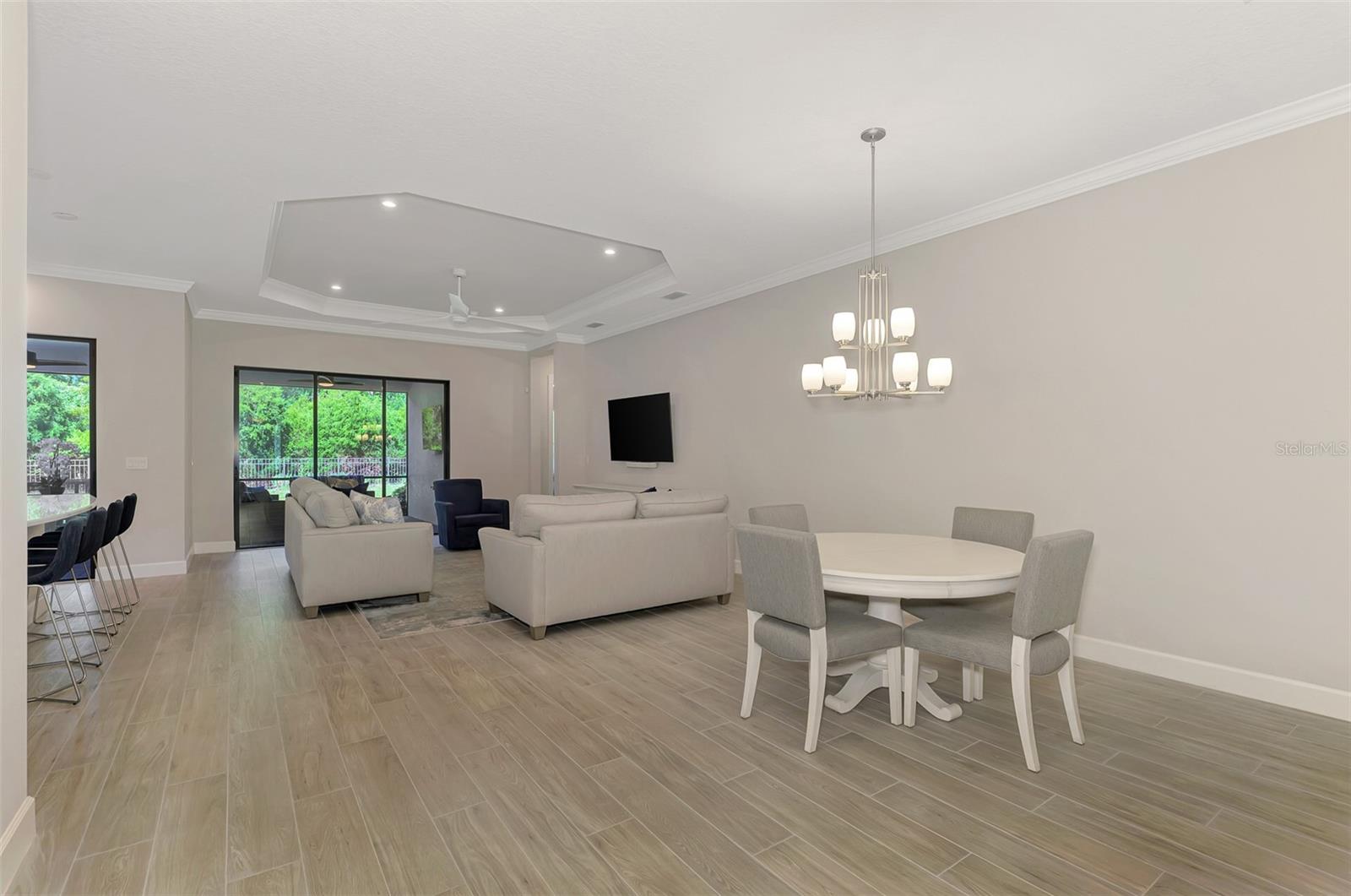 LEGACY ESTATES AT ESPLANADE ON PALMER RANCH - Residential