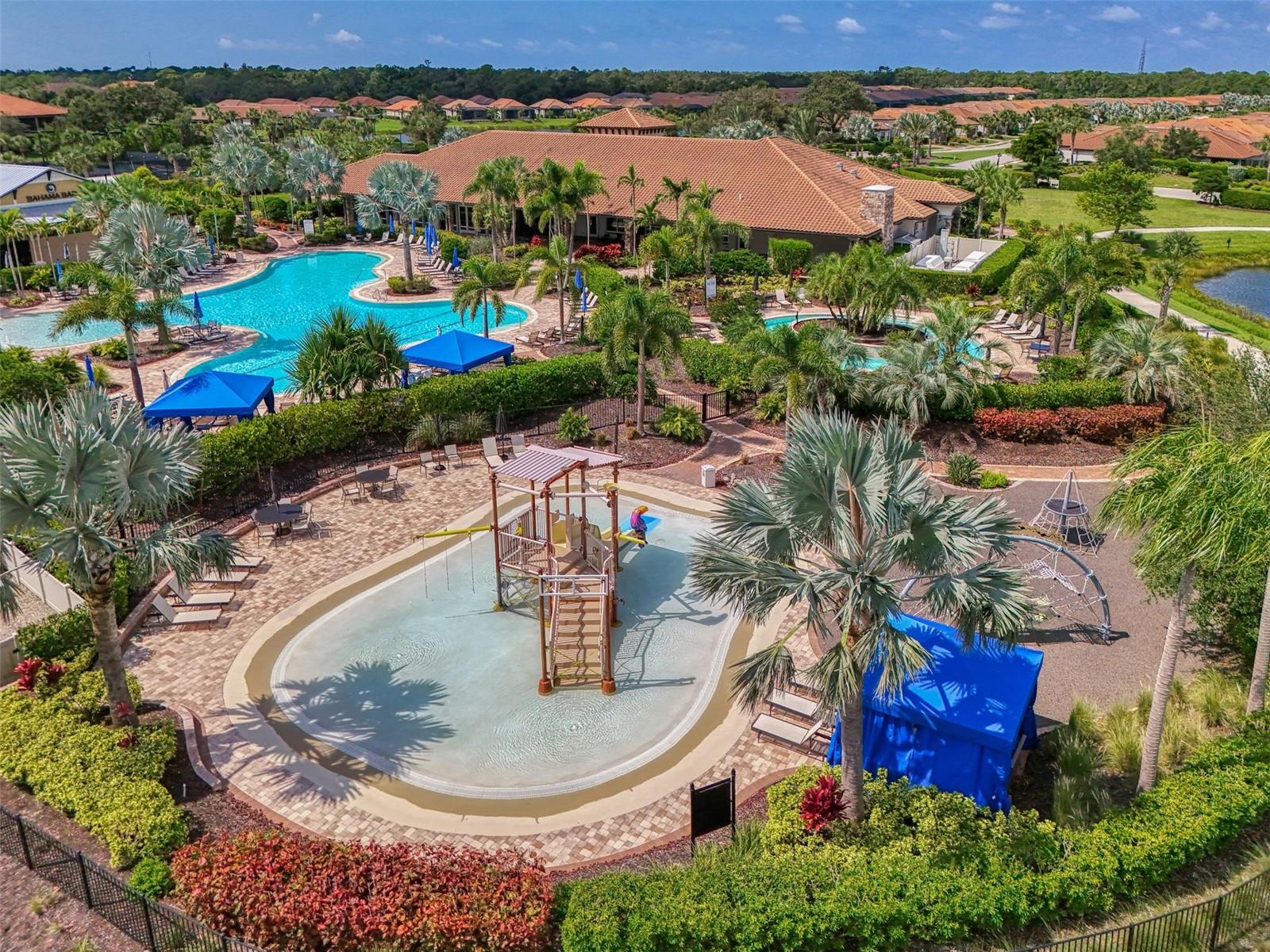 LEGACY ESTATES AT ESPLANADE ON PALMER RANCH - Residential