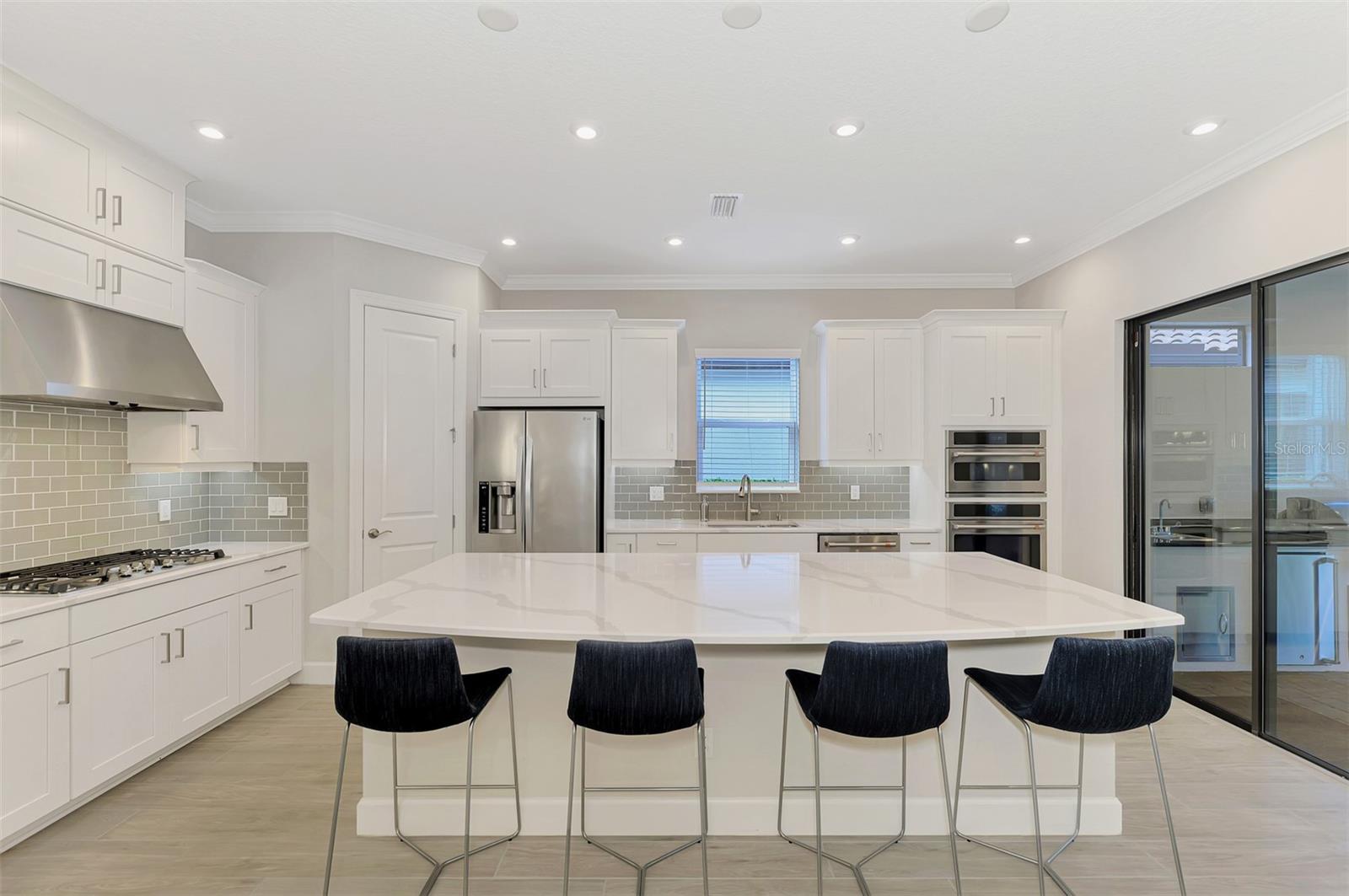 LEGACY ESTATES AT ESPLANADE ON PALMER RANCH - Residential