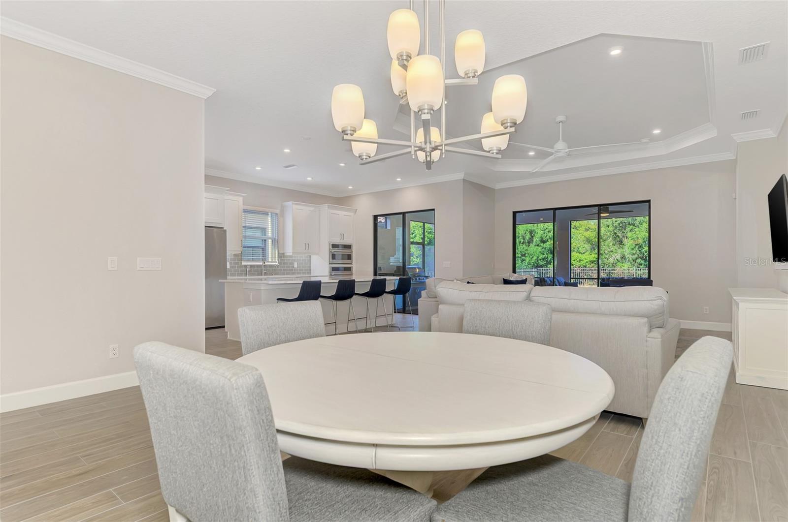 LEGACY ESTATES AT ESPLANADE ON PALMER RANCH - Residential