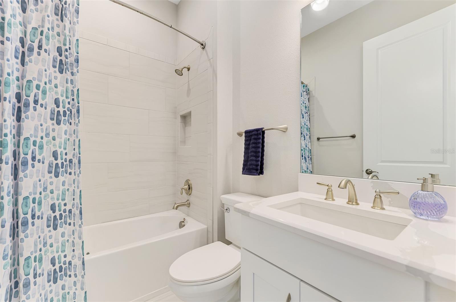 LEGACY ESTATES AT ESPLANADE ON PALMER RANCH - Residential