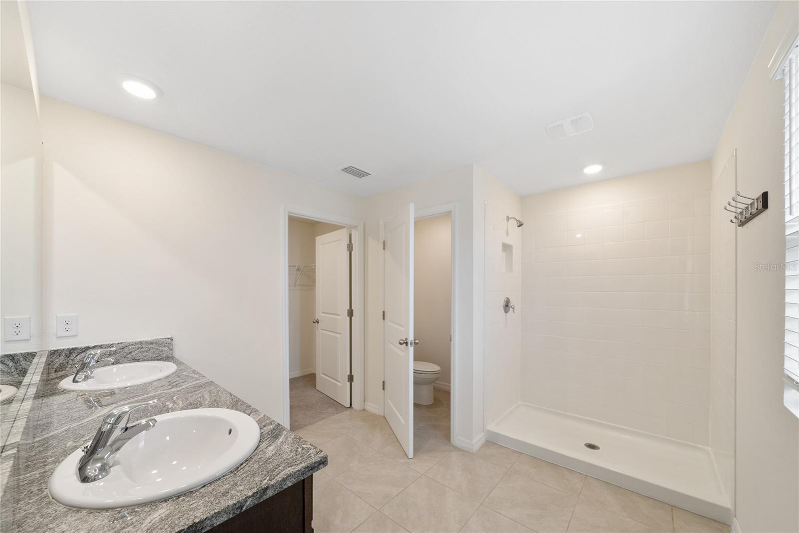 RIDGE AT HEATH BROOK - Residential