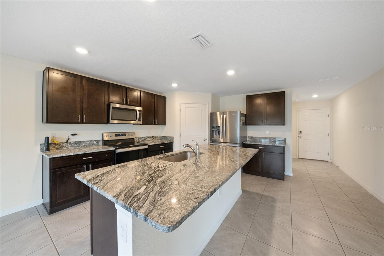 RIDGE AT HEATH BROOK - Residential