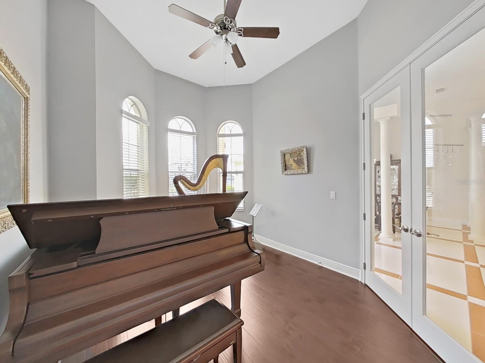 PARKER POINTE PH 01 - Residential