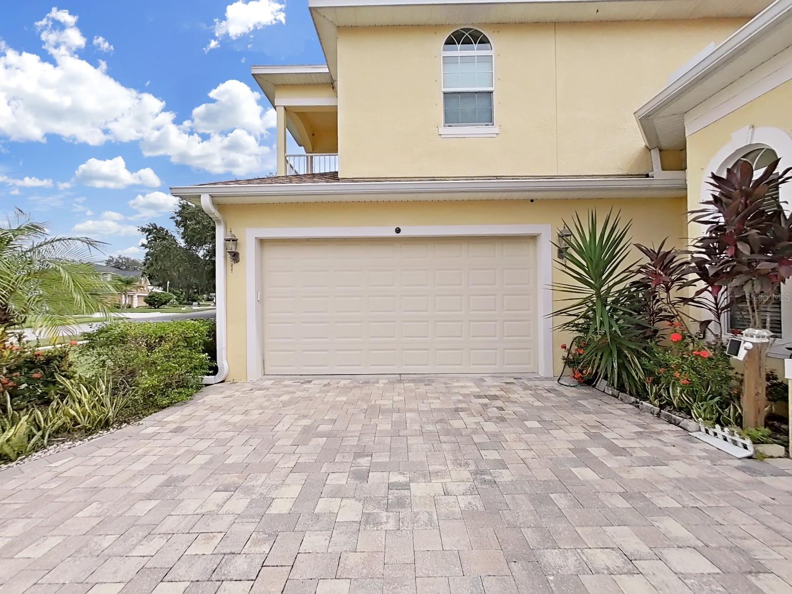 PARKER POINTE PH 01 - Residential