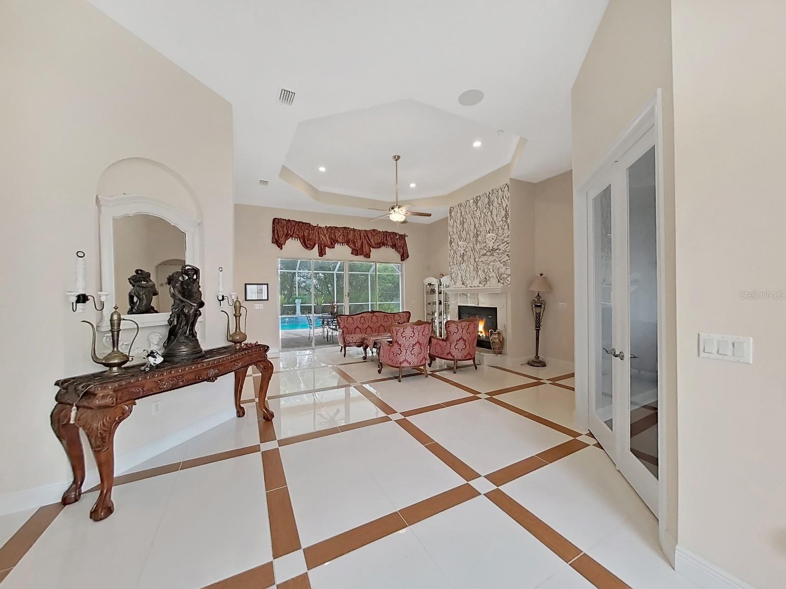 PARKER POINTE PH 01 - Residential