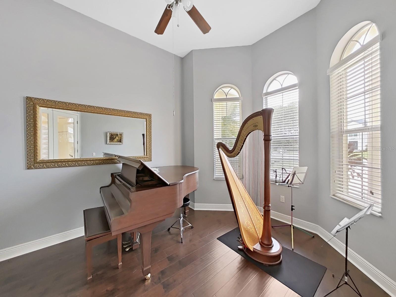PARKER POINTE PH 01 - Residential