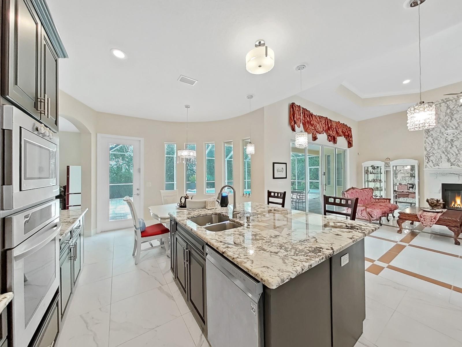 PARKER POINTE PH 01 - Residential
