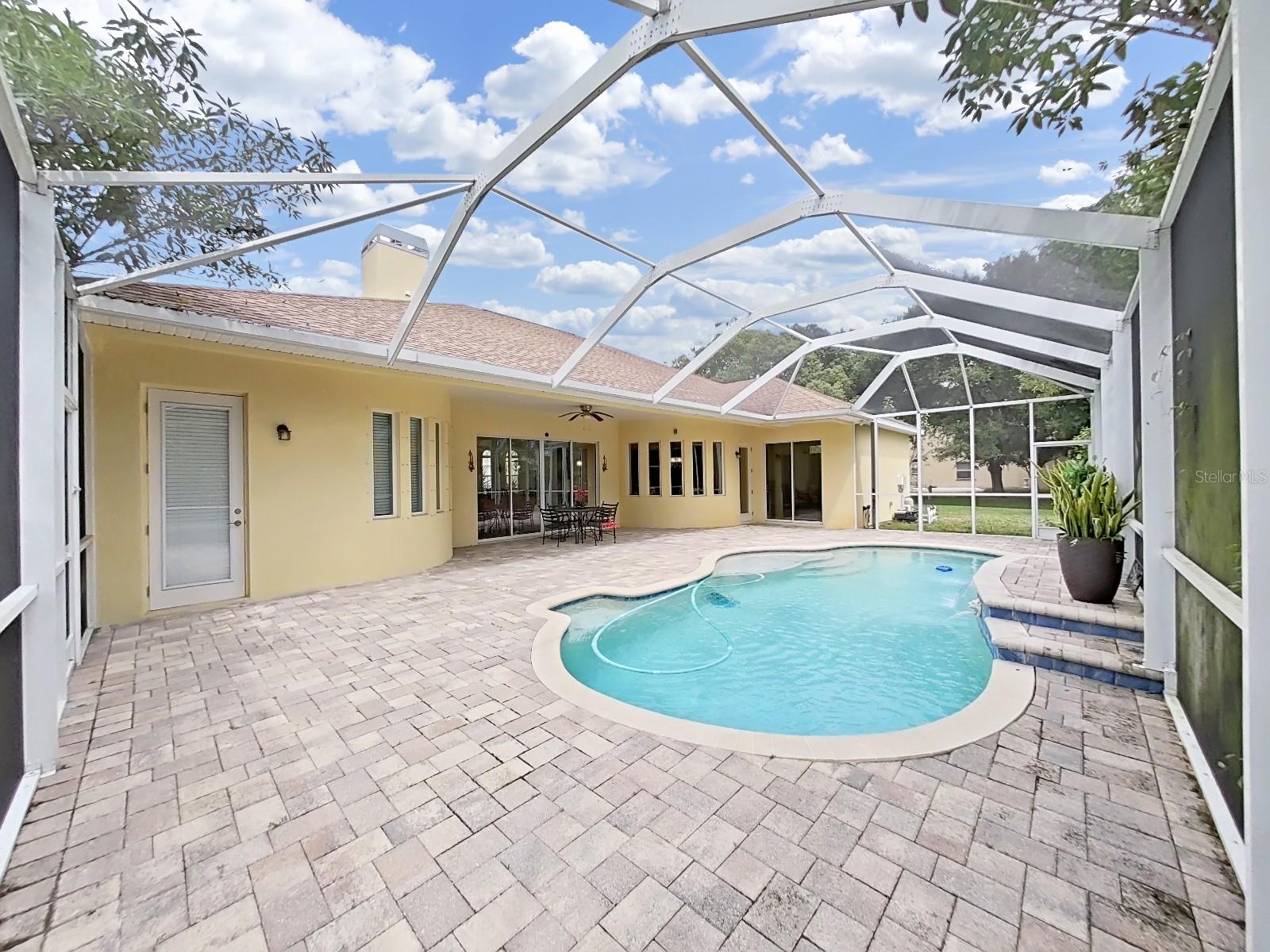 PARKER POINTE PH 01 - Residential