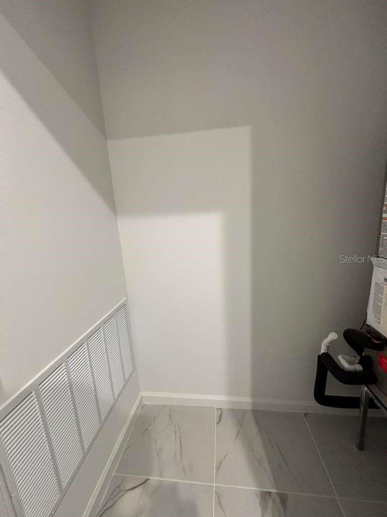 MERIDIAN PARKS PHASE 6 - Residential Lease