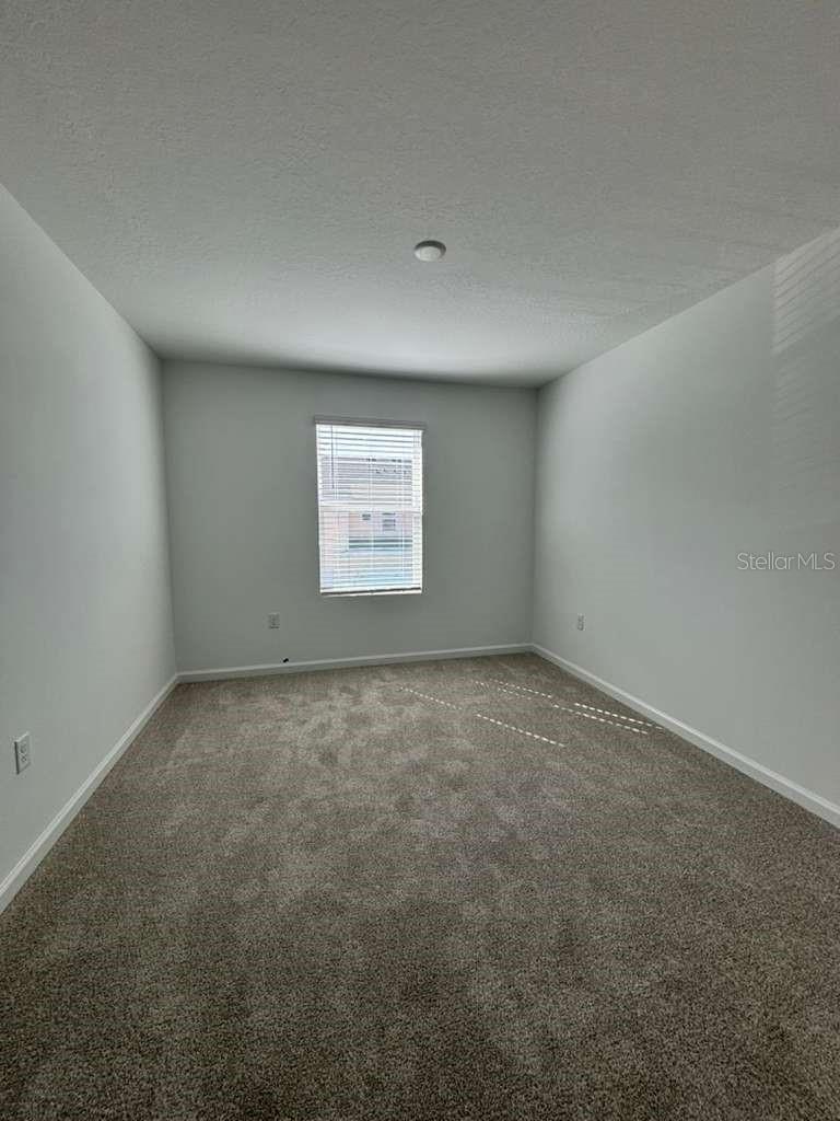 MERIDIAN PARKS PHASE 6 - Residential Lease